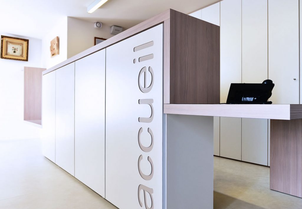 Mobilier professionnel sur mesure