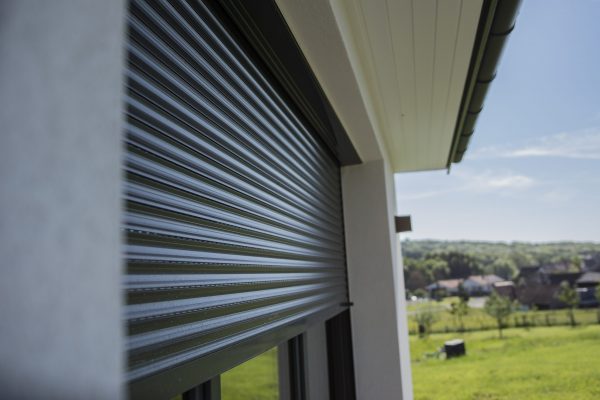 Volets roulants gris anthracite 1