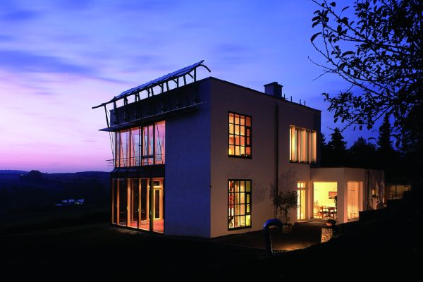 Facade_maison_Inova_Bois_Moderne_1